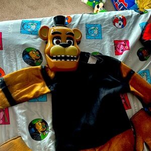 Used once boys Five night Freddy Halloween costume